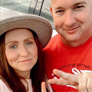 Meet your Posher, Joni